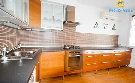 Pronájem bytu 3+kk 75 m²