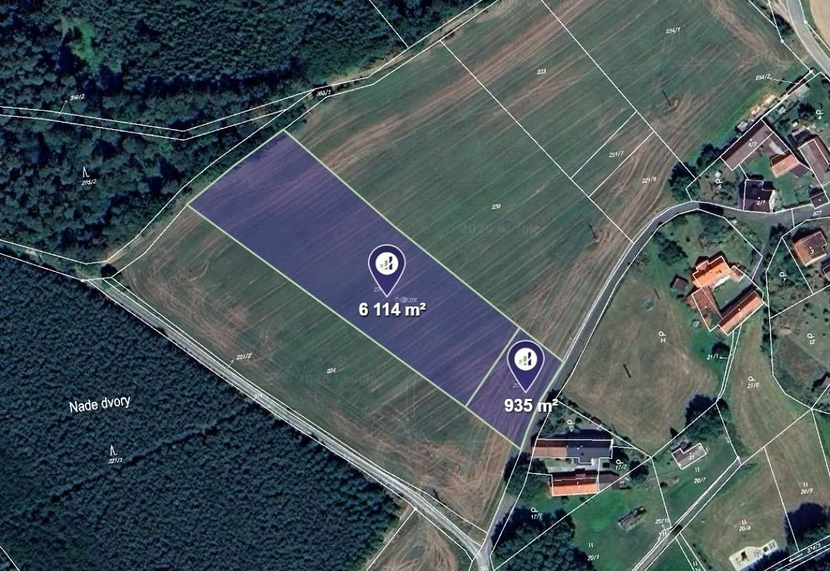 Prodej pole 1 762 m²