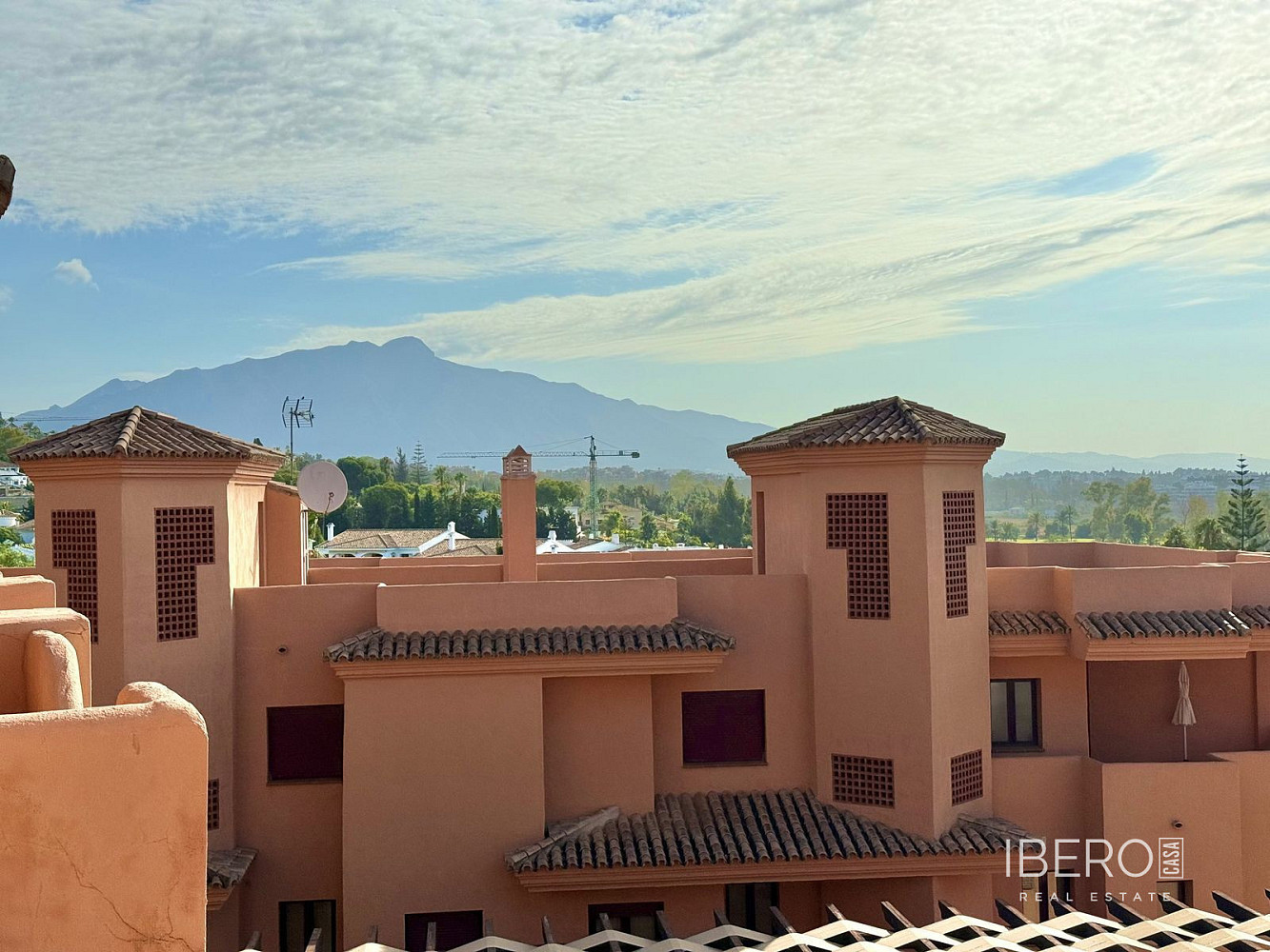 Piso 3+kk – Benahavís, La Cocha, Costa del Sol Occidental - Vista 2