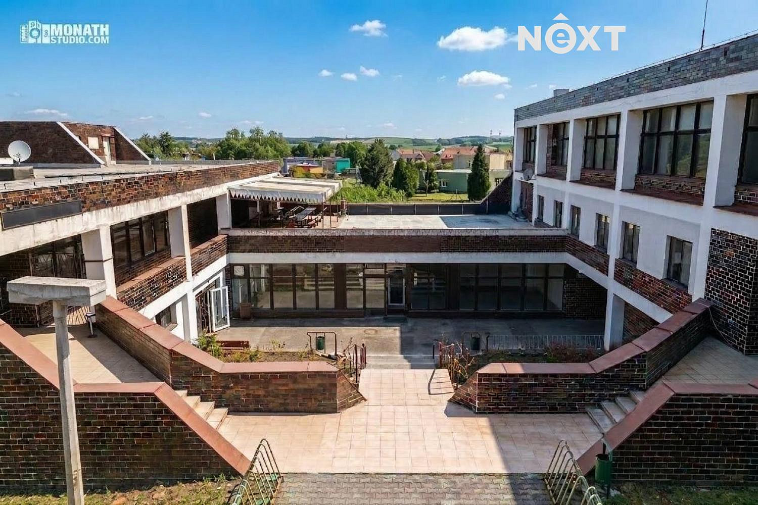 Prodej komerčního objektu (jiného typu) 3 500 m²