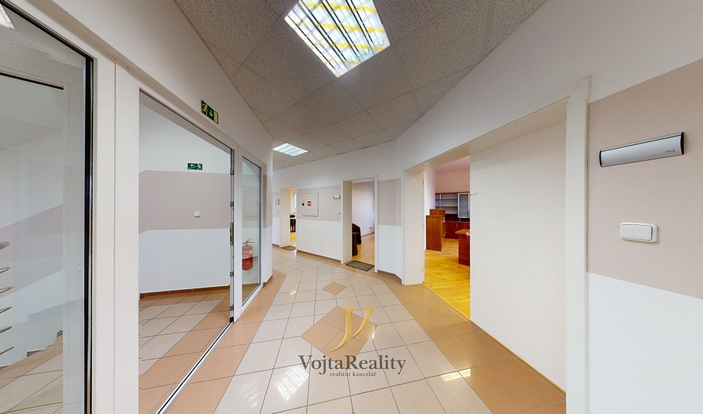 Pronájem kanceláře 195 m², Kožušany-Tážaly – náhled fotky 5