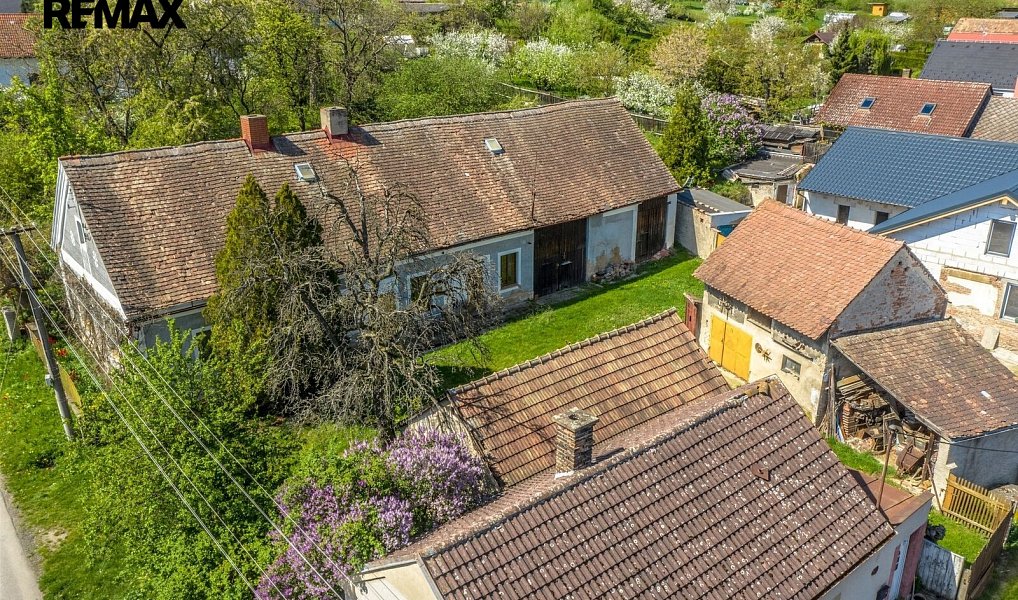Prodej domu 180 m² s pozemkem 629 m², Dobrovice – náhled fotky 19