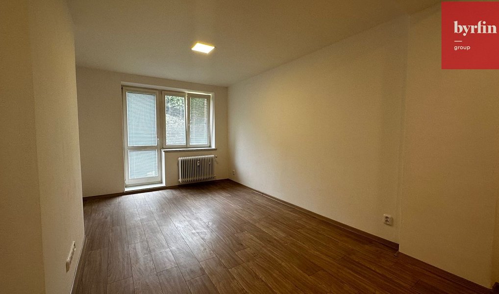 Pronájem bytu 2+1 65 m², Opava – náhled fotky 4