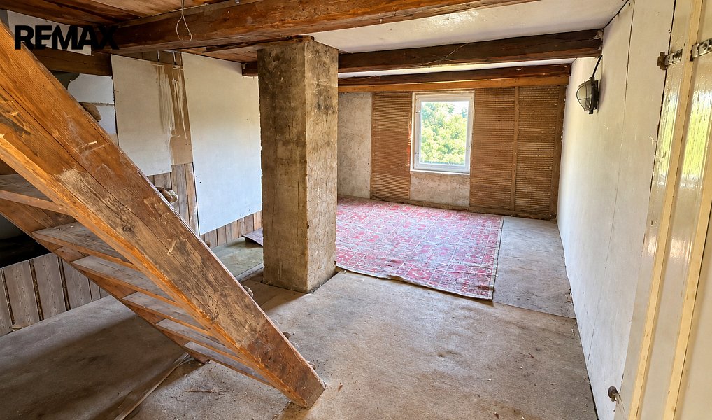 Prodej domu 170 m² s pozemkem 1 659 m², Halže – náhled fotky 31