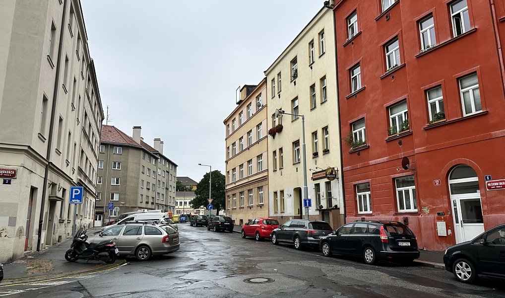 Prodej bytu 1+kk 20 m², Praha – náhled fotky 9