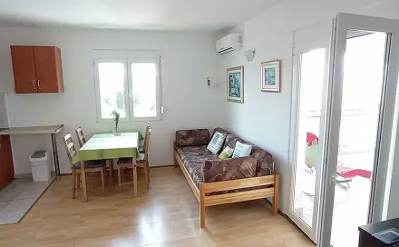 Pronájem bytu 3+1 53 m², Malinská, Chorvatsko, San Marino