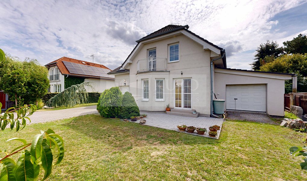 Prodej domu 196 m² s pozemkem 149 m², Hostivice – náhled fotky 2