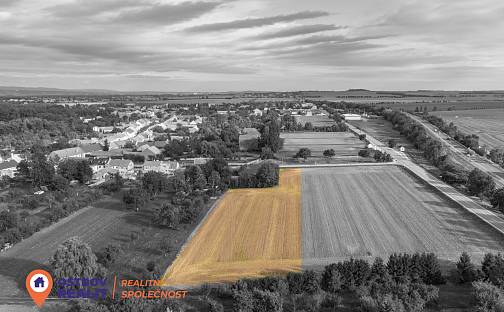 Prodej stavebního pozemku 4 961 m², Příkazy, okres Olomouc