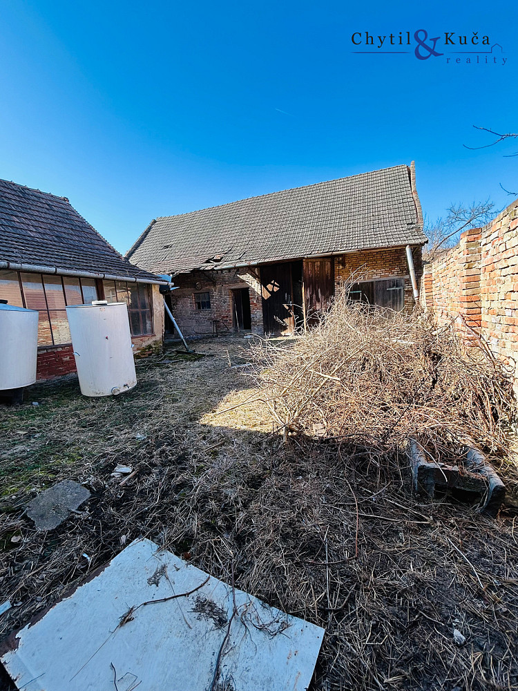 Prodej domu 110 m² s pozemkem 576 m² – fotografie 2