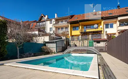 Prodej domu 362 m² s pozemkem 559 m², Hliniště, Mikulov, okres Břeclav