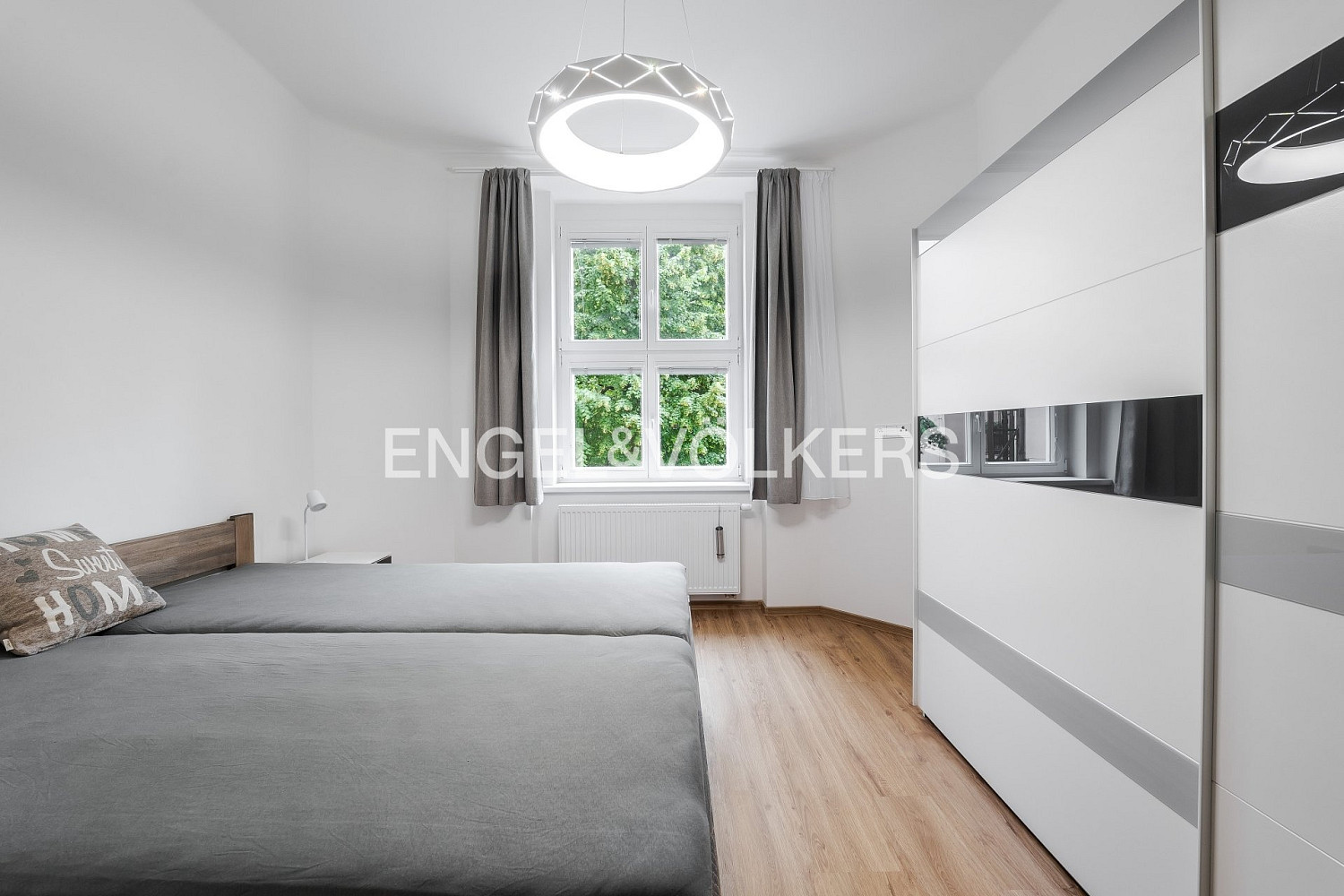Pronájem bytu 3+kk 80 m² — photo 5