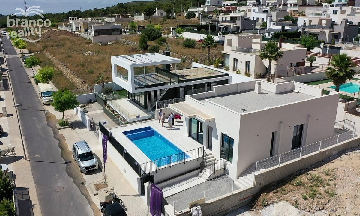 Prodej domu 100 m² s pozemkem 400 m² - Vista 5