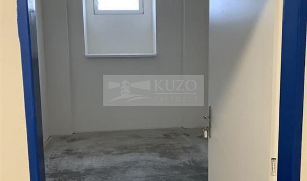 Pronájem skladovacích prostor 15 m², Dobříč – náhled fotky 3