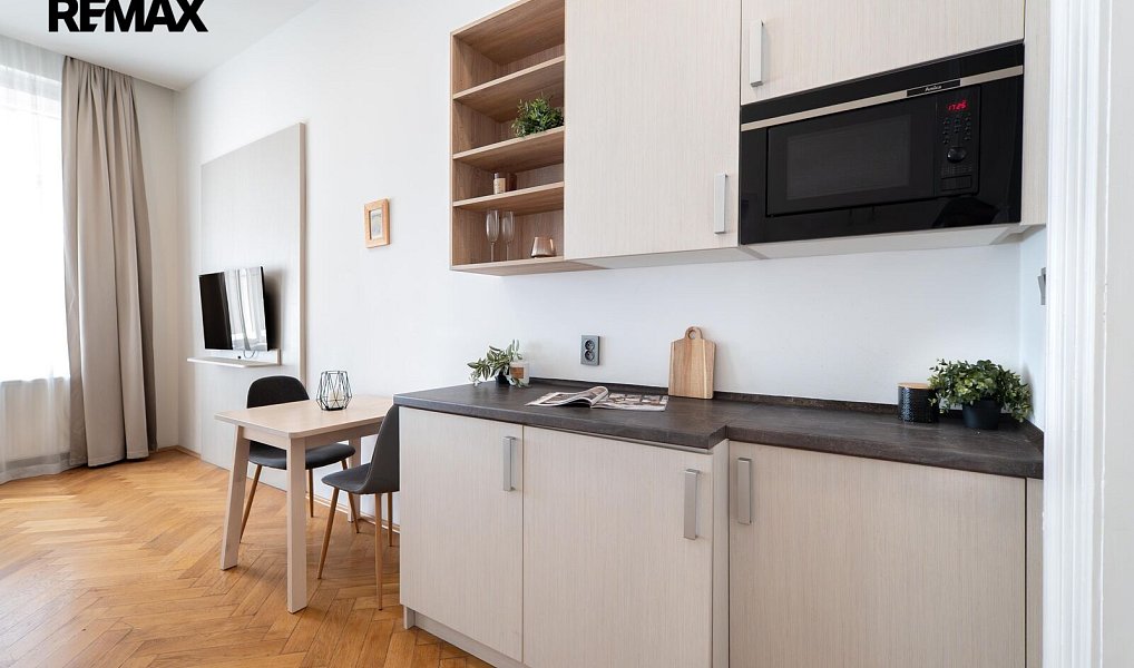 Prodej bytu 2+1 64 m², Praha – náhled fotky 8