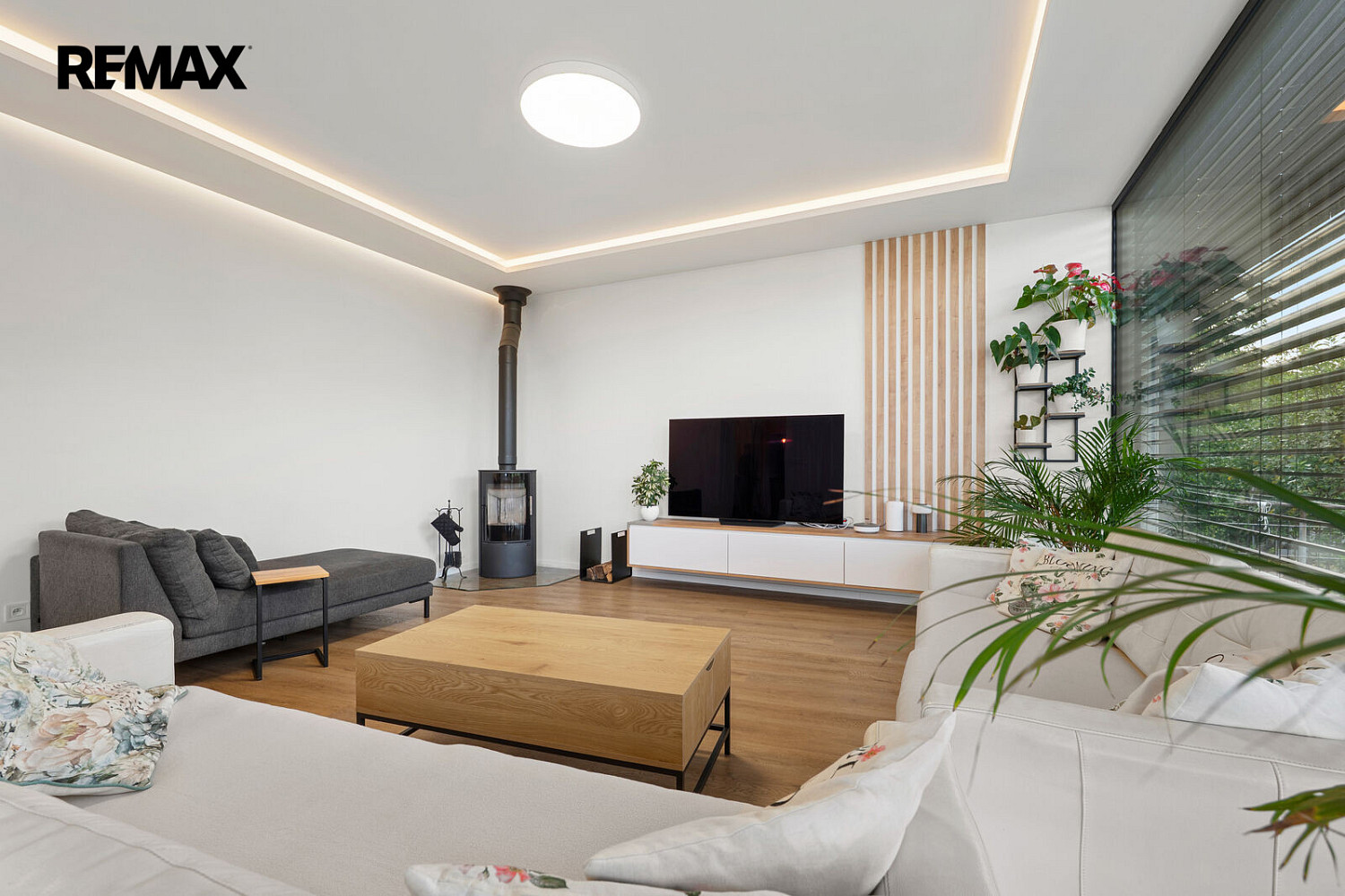 Pronájem domu 199 m² s pozemkem 752 m² – fotografie 5