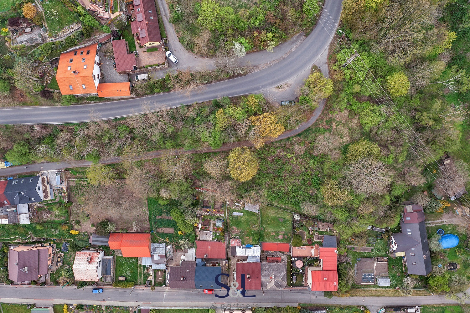 Prodej stavebního pozemku 2 689 m² – pohled 4
