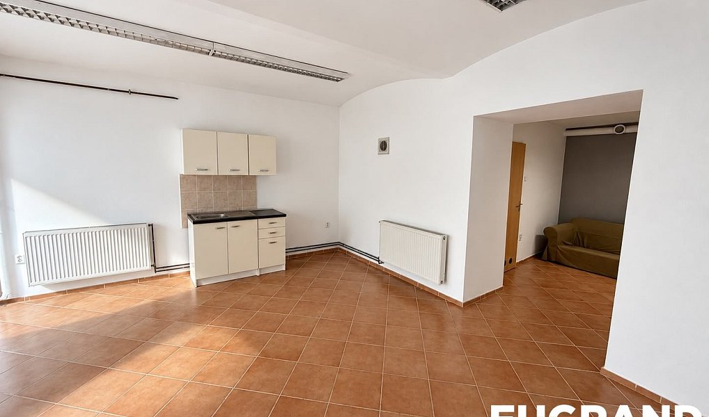 Pronájem obchodních prostor 65 m², Varnsdorf – náhled fotky 3
