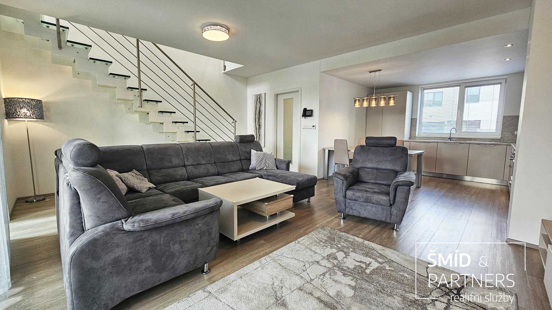 Pronájem domu 149 m² s pozemkem 209 m²