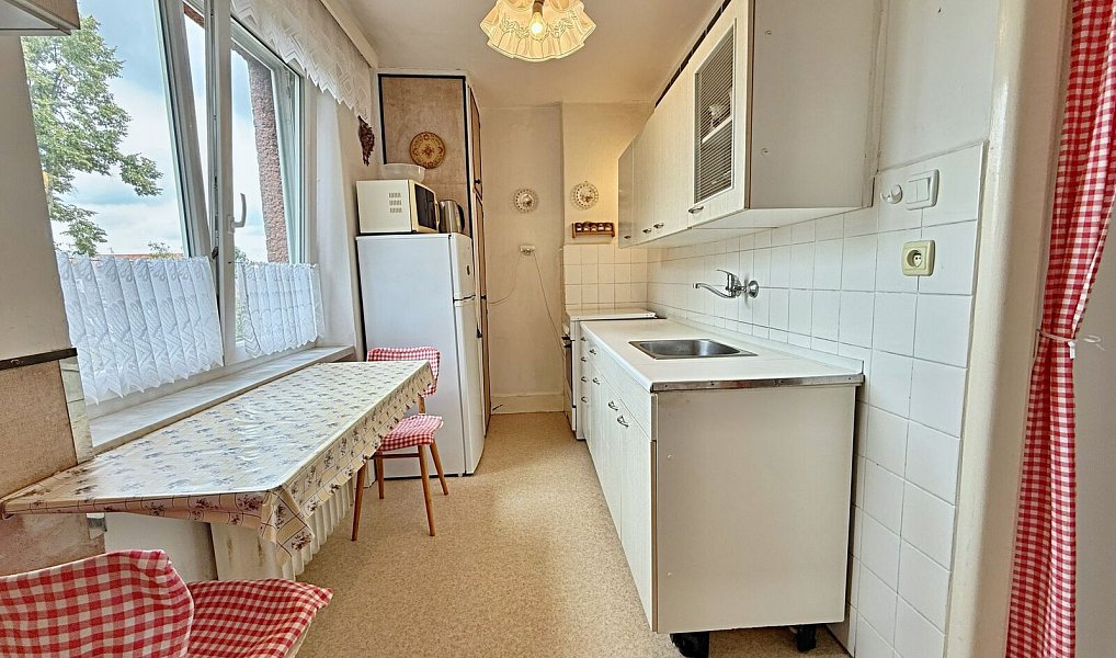 Pronájem bytu 3+1 64 m², Pardubice – náhled fotky 2