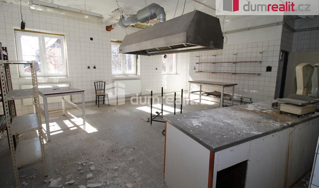 Prodej ubytovacího objektu 1 385 m², Lázně Kynžvart – náhled fotky 10