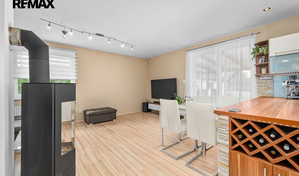Prodej domu 134 m² s pozemkem 1 409 m², Lišov – náhled fotky 11