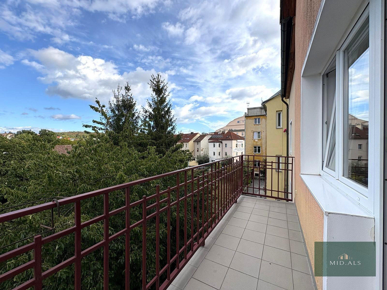 Pronájem bytu 2+1 60 m² – fotografie 3