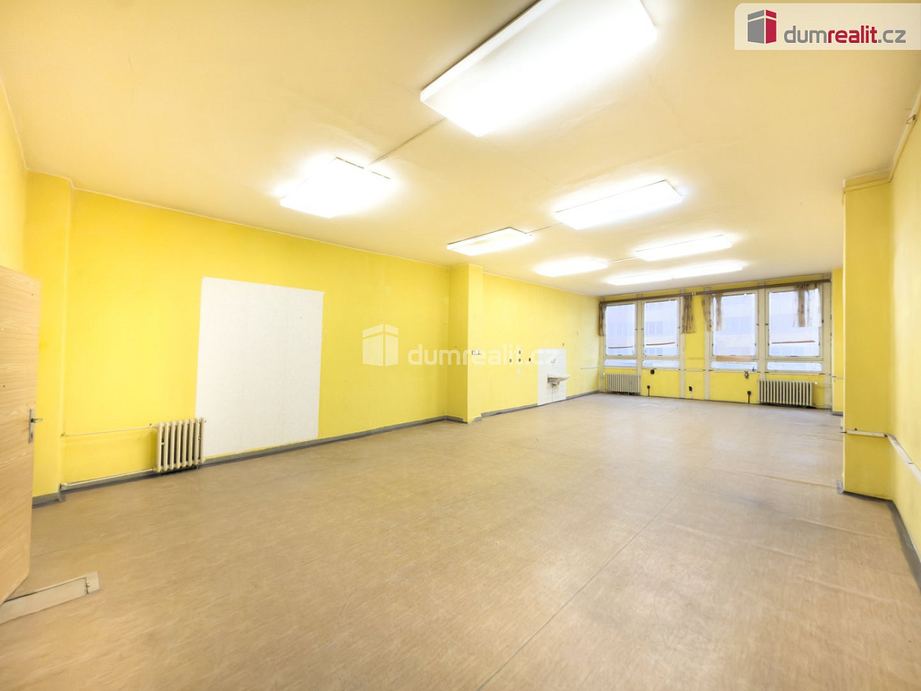 Pronájem obchodních prostor 75 m² – fotografie 5