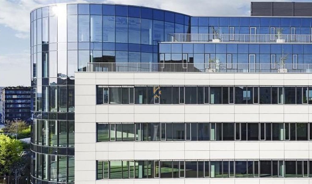 Pronájem kanceláře 902 m², Praha – náhled fotky 9