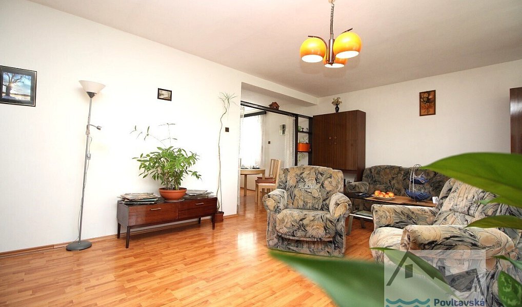Prodej domu 214 m² s pozemkem 858 m², Měchenice – náhled fotky 15