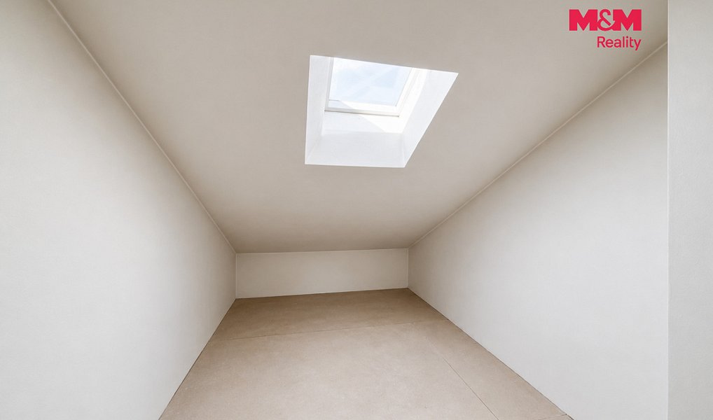 Prodej bytu 3+kk 78 m², Cheb – náhled fotky 8