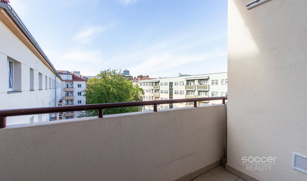 Pronájem bytu 2+1 77 m², Praha – náhled fotky 5
