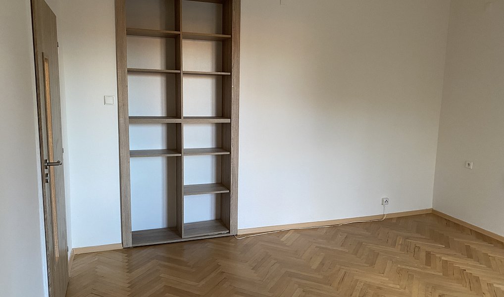 Prodej bytu 2+1 50 m², Příbram – náhled fotky 12