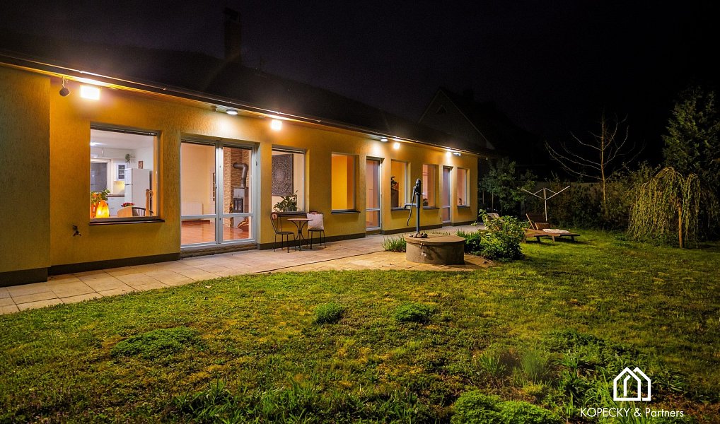 Prodej domu 164 m² s pozemkem 612 m², Sluhy – náhled fotky 34