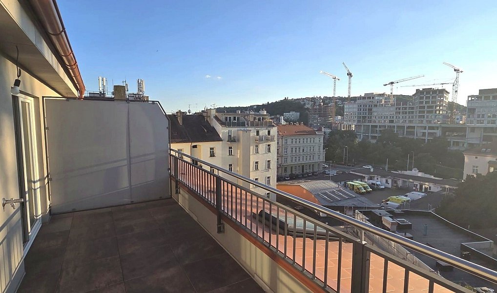 Prodej bytu 2+kk 67 m², Praha – náhled fotky 15