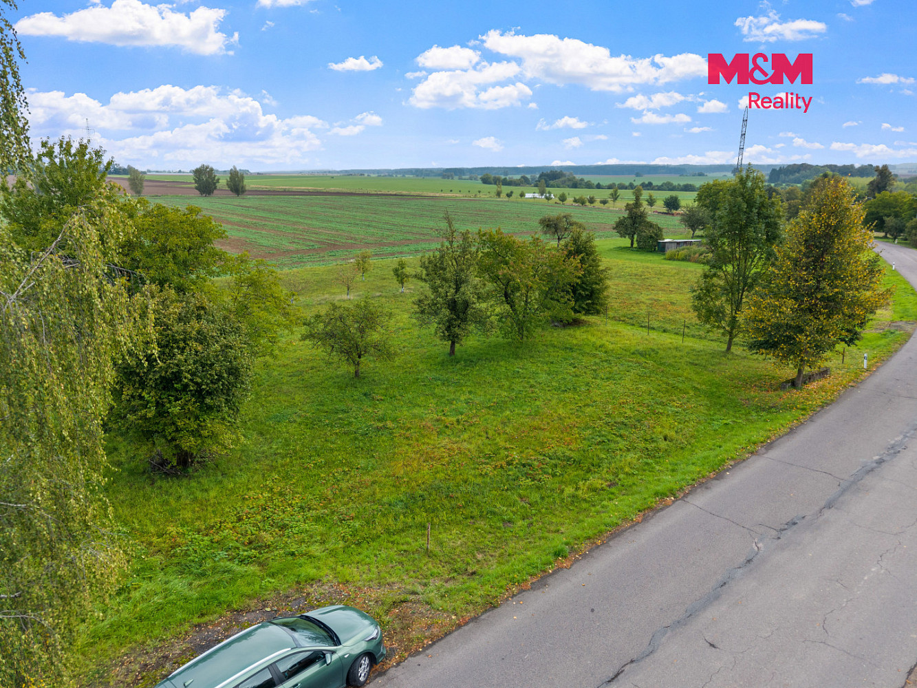Prodej stavebního pozemku 1 974 m² – fotografie 4