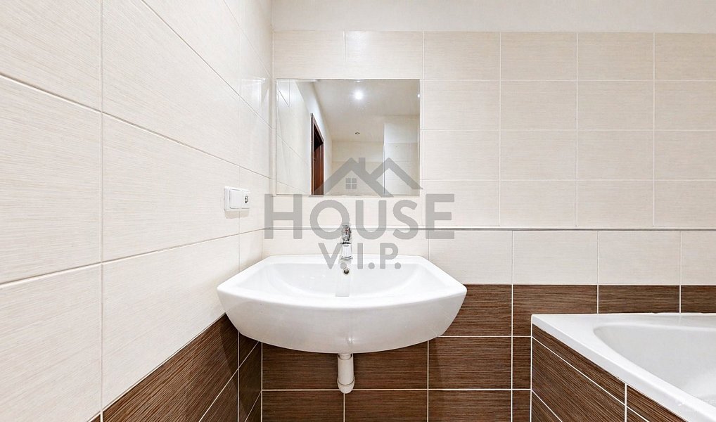 Prodej bytu 3+1 91 m², Praha – náhled fotky 28