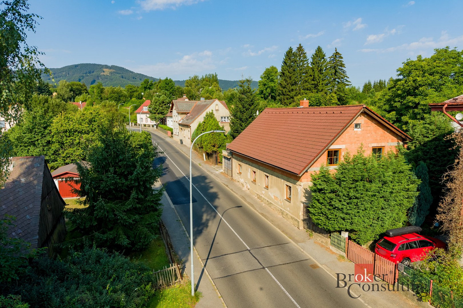 Prodej domu 335 m² s pozemkem 563 m²
