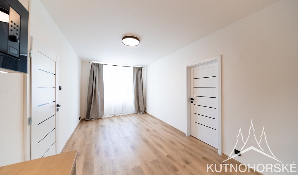 Prodej bytu 2+kk 40 m², Praha – náhled fotky 7