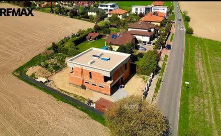 Prodej domu 334 m² s pozemkem 1 015 m², Kunratická, Průhonice - Rozkoš, okres Praha-západ
