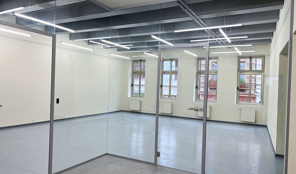 Pronájem kanceláře 150 m², Teplice – náhled fotky 2