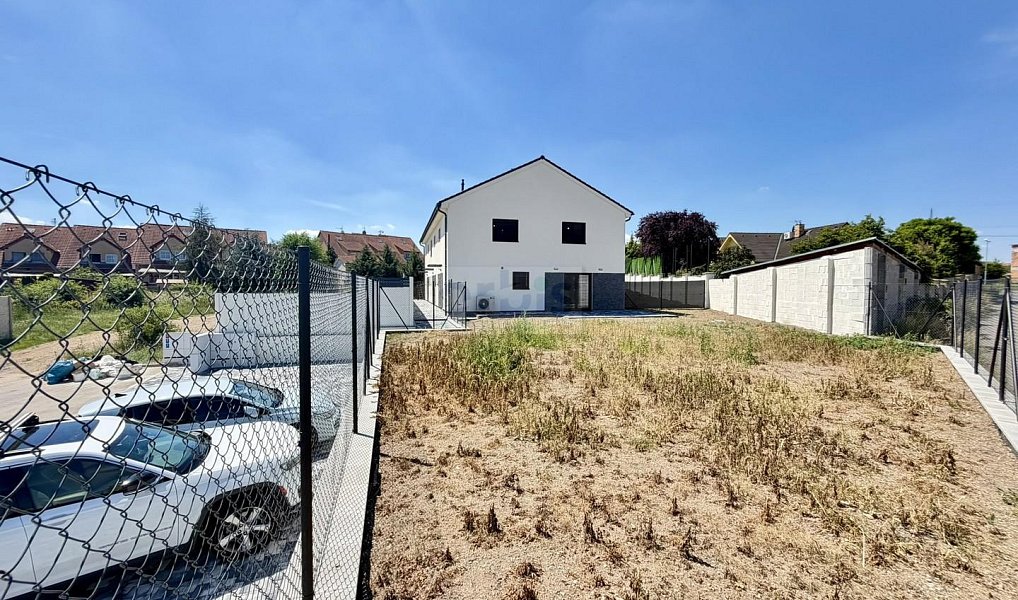 Prodej domu 149 m² s pozemkem 458 m², Hřebeč – náhled fotky 3