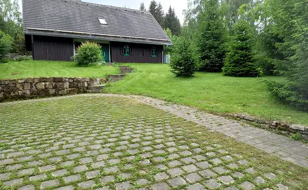 Prodej domu 200 m² s pozemkem 2 500 m², Srní, okres Klatovy