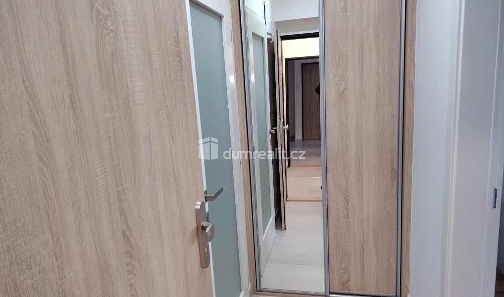 Pronájem bytu 1+kk 21 m², Děčín – náhled fotky 8