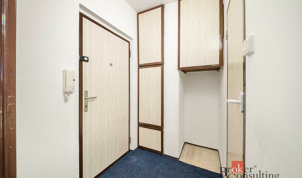 Prodej bytu 1+kk 26 m², Kladno – náhled fotky 6