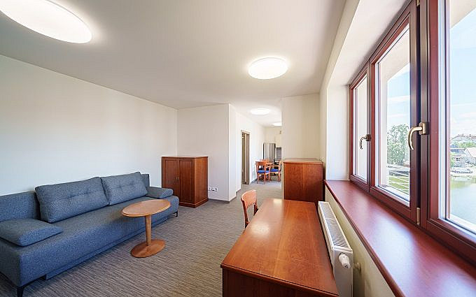 Pronájem bytu 1+kk 33 m² – fotografie 3