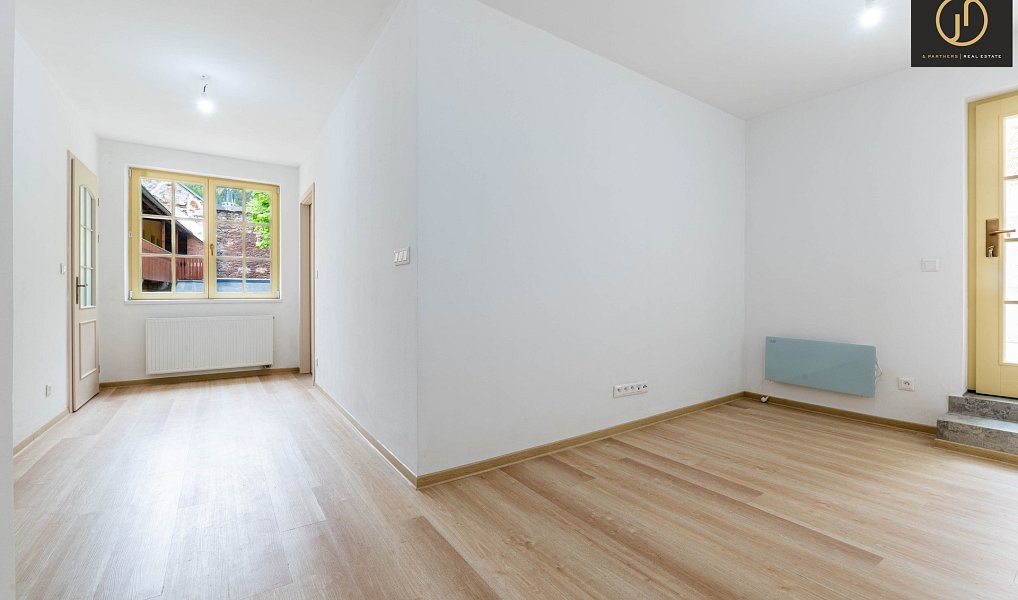 Prodej bytu 2+kk 62 m², Jáchymov – náhled fotky 2