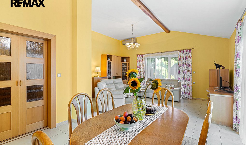 Prodej domu 186 m² s pozemkem 1 033 m², Uhlířské Janovice – náhled fotky 7
