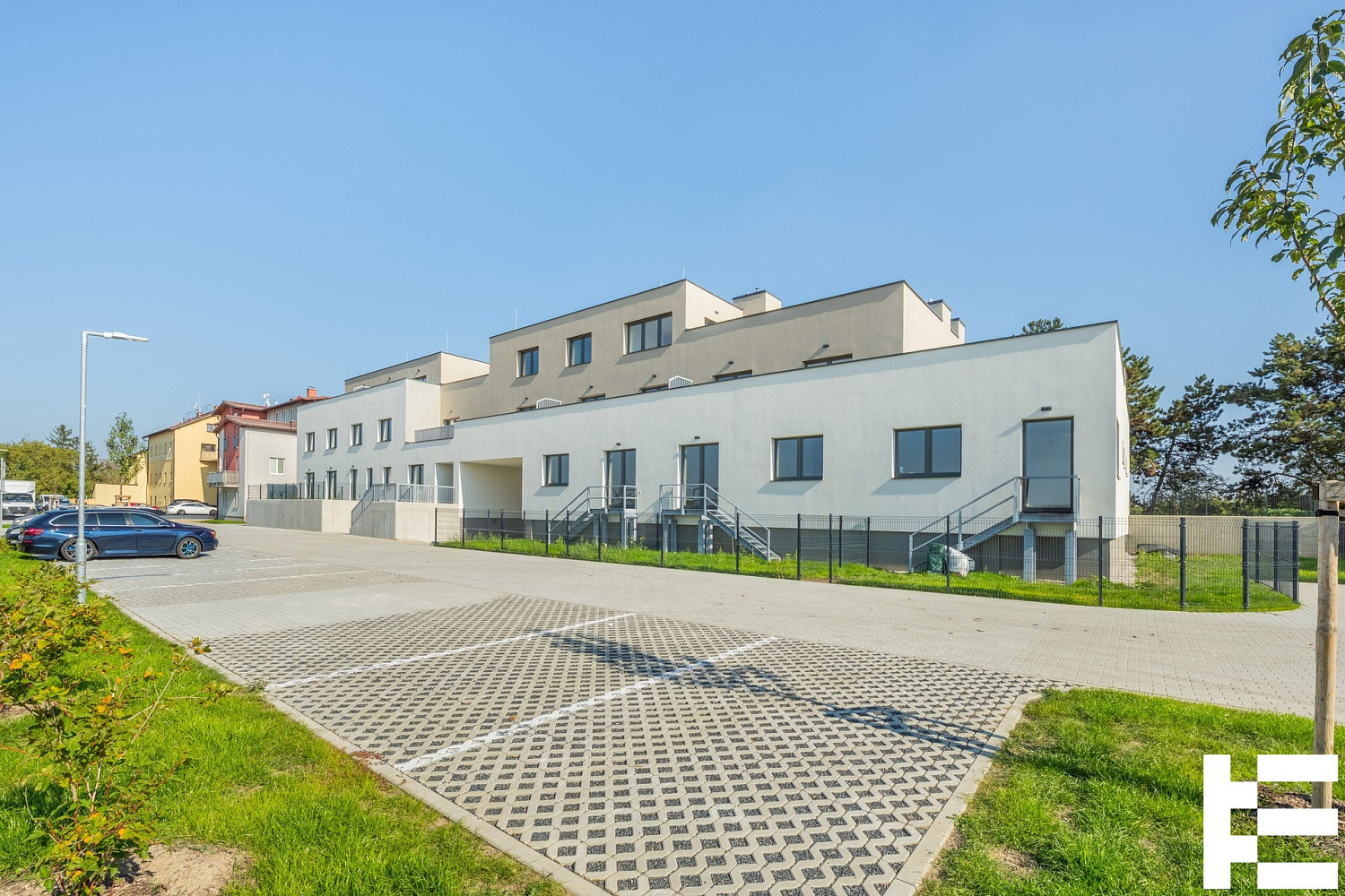 Prodej komerčního objektu (jiného typu) 14 m²