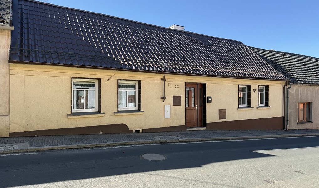 Prodej domu 63 m² s pozemkem 226 m², Spálené Poříčí – fotka 1 z 33