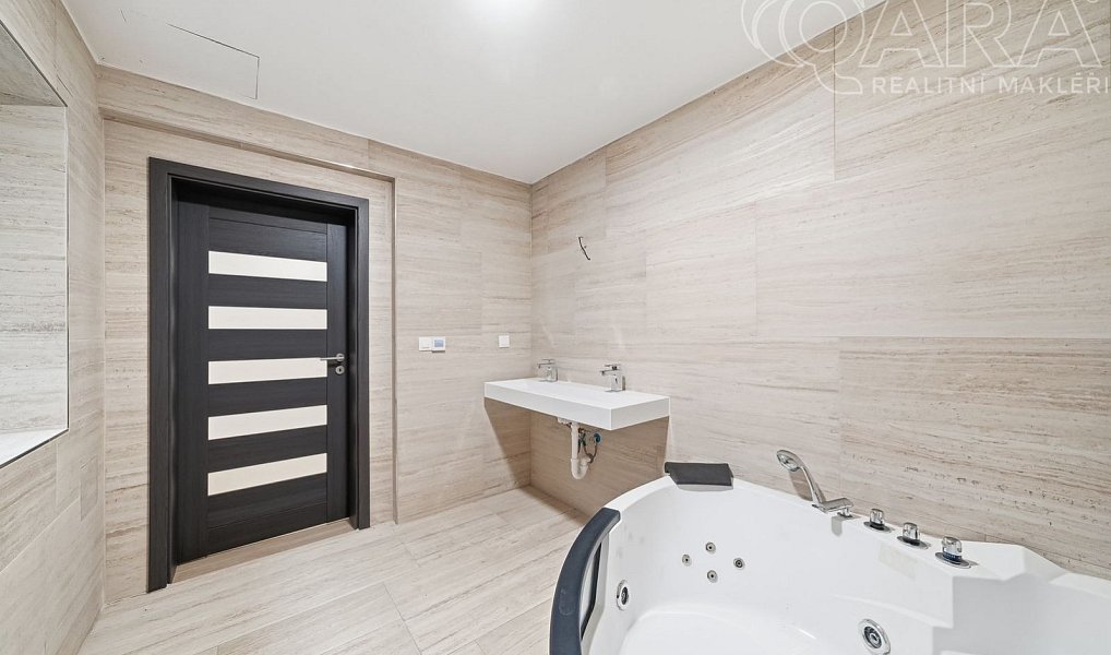 Prodej domu 125 m² s pozemkem 327 m², Litovel – náhled fotky 16